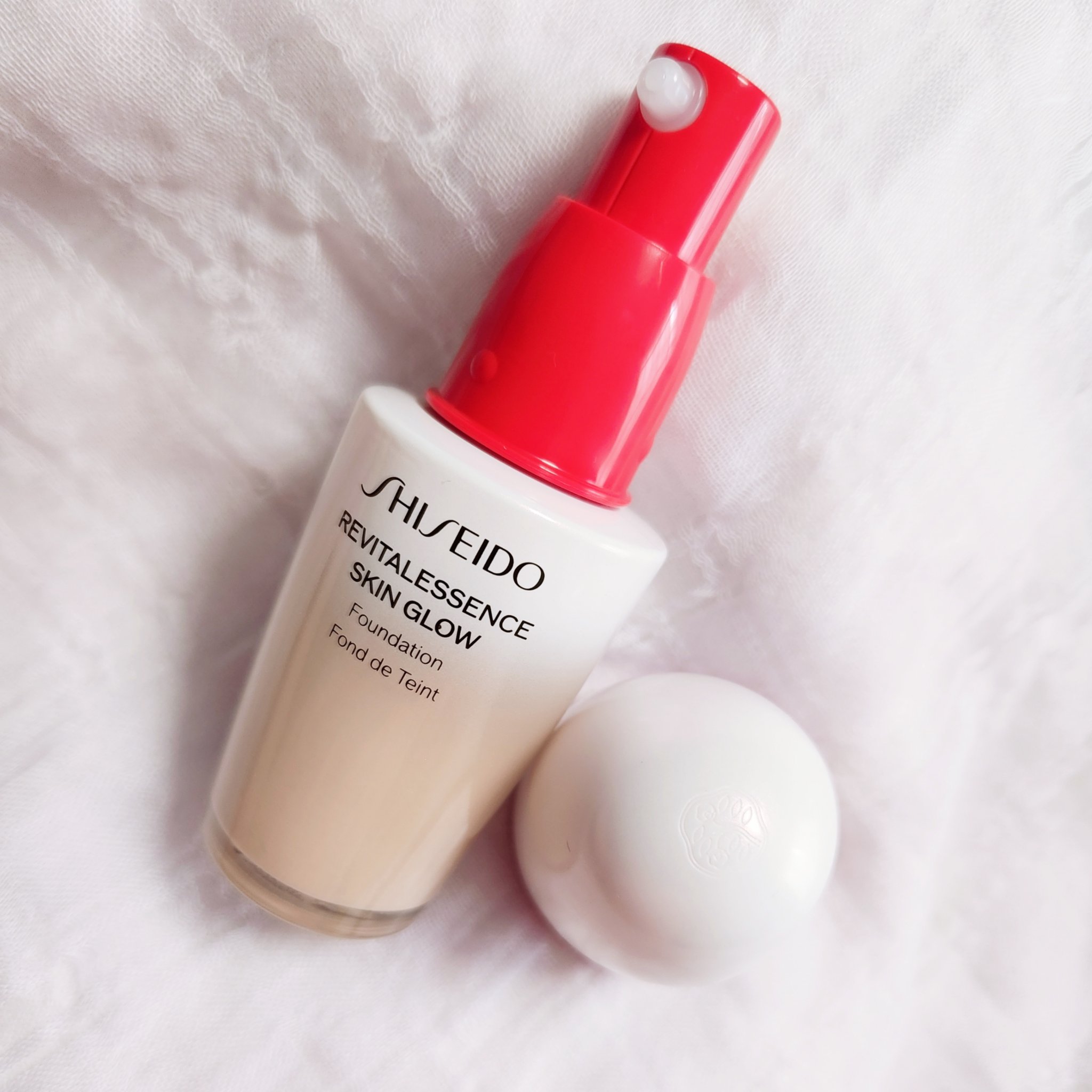 エッセンス スキングロウ ファンデーション/SHISEIDO/リキッドファンデーションを使ったクチコミ（3枚目）