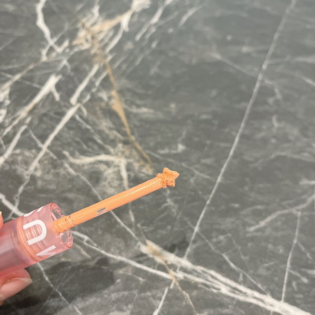 ソフトクリームチーク 04シマーマーマレード/AMUSE/リキッドチークを使ったクチコミ（3枚目）