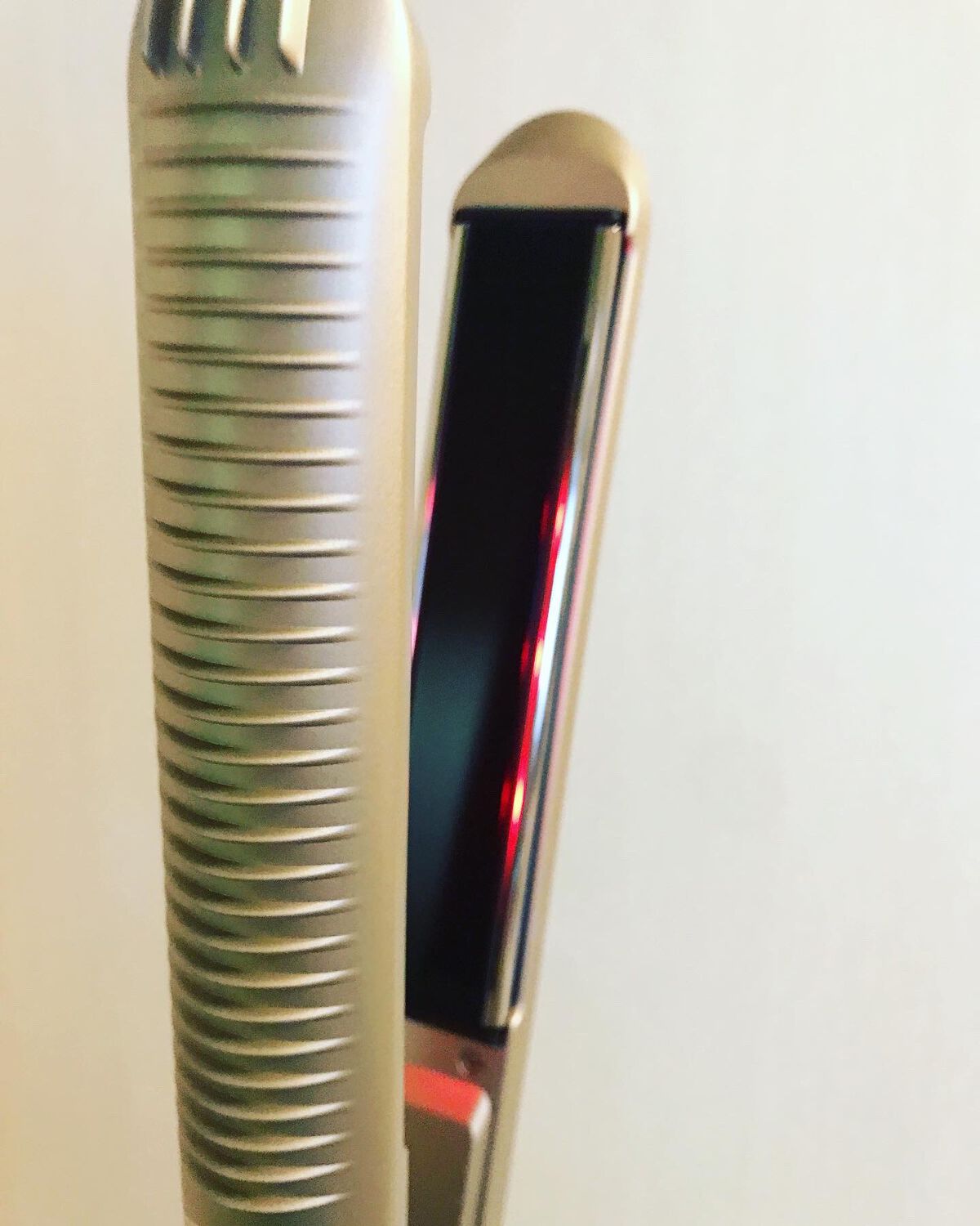 スムースアイロンフォトイオン/YA-MAN TOKYO JAPAN/ストレートアイロンを使ったクチコミ（3枚目）