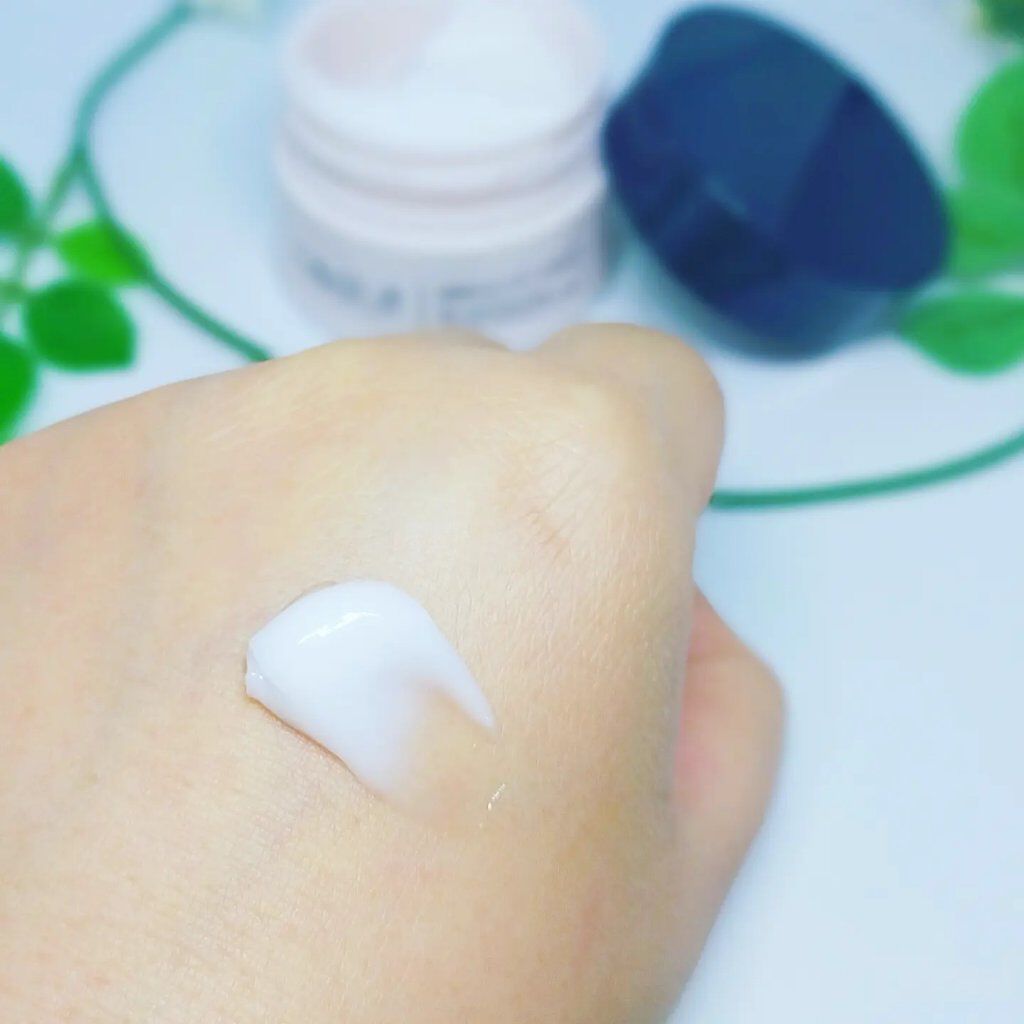 メディリフト ニードルリフトクリーム/YA-MAN TOKYO JAPAN/フェイスクリームを使ったクチコミ（3枚目）