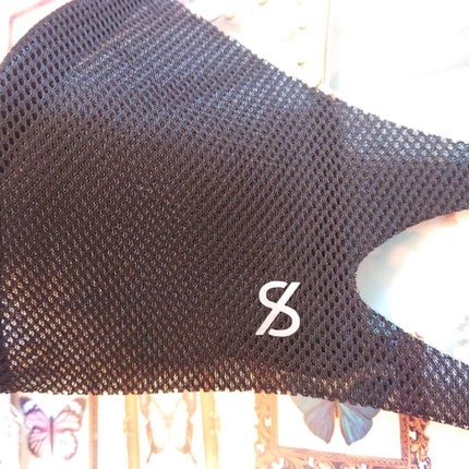 真紅 on LIPS 「【somaticHYBRIDFACECOVERMASK】のご紹..」(4枚目)