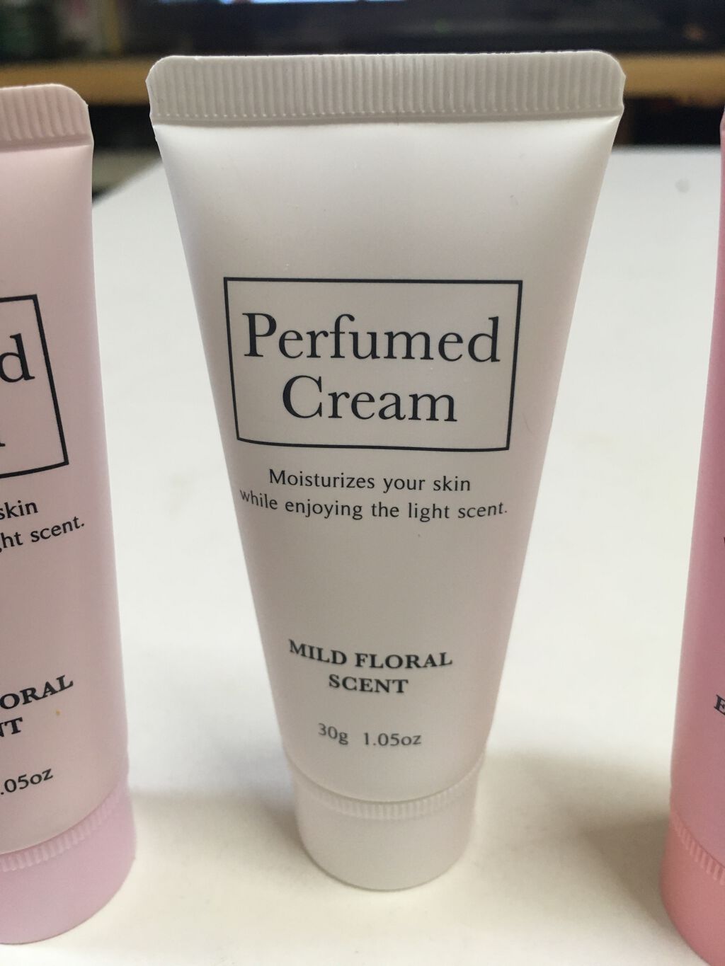 パフュームドクリーム/DAISO/ハンドクリームを使ったクチコミ（3枚目）