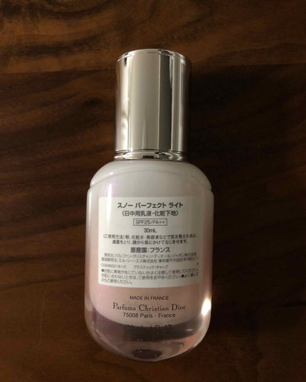 スノー パーフェクト ライト SPF25 - PA++/Dior/化粧下地を使ったクチコミ(2枚目)