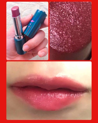 💄ETUDE HOUSE💄
去年の年末、期間限定で出てた口紅〜💞💞
2種類出ていてそれのレッドの方です！

ゴールドとピンクのラメがキラキラですっごく可愛いかよ〜〜〜😞😞😞

名前の中にティントと入って