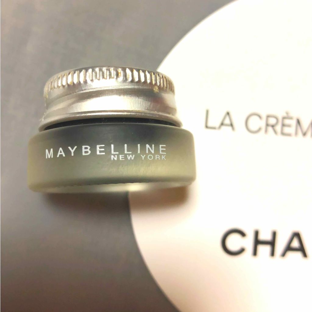 MAYBELLINE NEW YORK ラスティング ドラマ ジェル ライナーのクチコミ「01 BLACK。
海外で購入パッケージ。
ジェルライナーの中でリピ中。
描きやすい、やり直し.....」（1枚目）