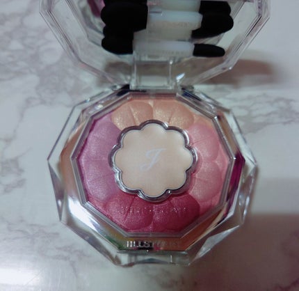 ジルスチュアート ブルームクチュール アイズ/JILL STUART/アイシャドウパレットを使ったクチコミ(2枚目)