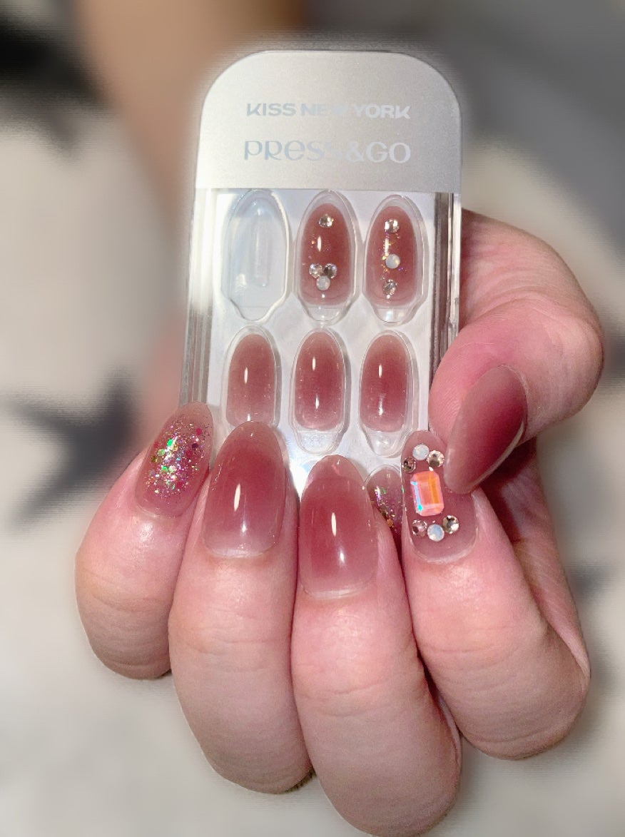 ゆら on LIPS 「Press&GoELEGANT✨とにかくデザインが可愛すぎる😍..」(4枚目)