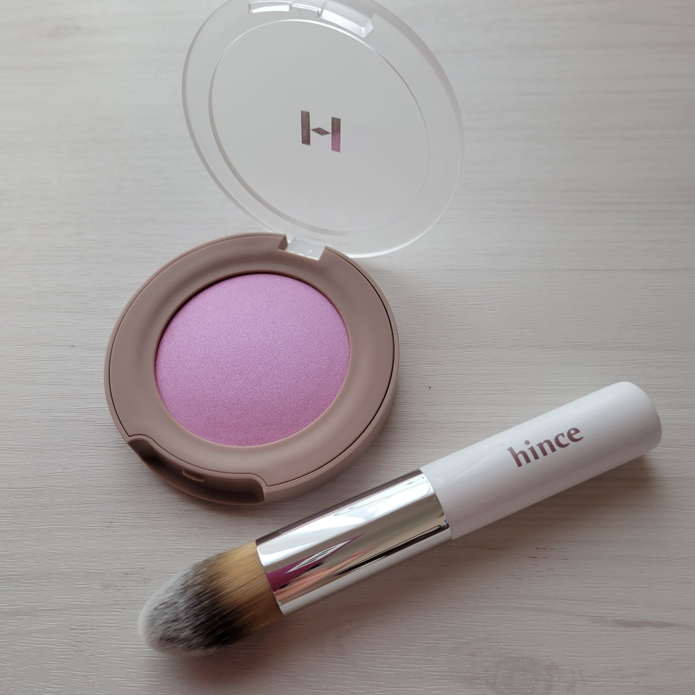 トゥルーディメンショングロウチーク/hince/パウダーチークを使ったクチコミ(4枚目)