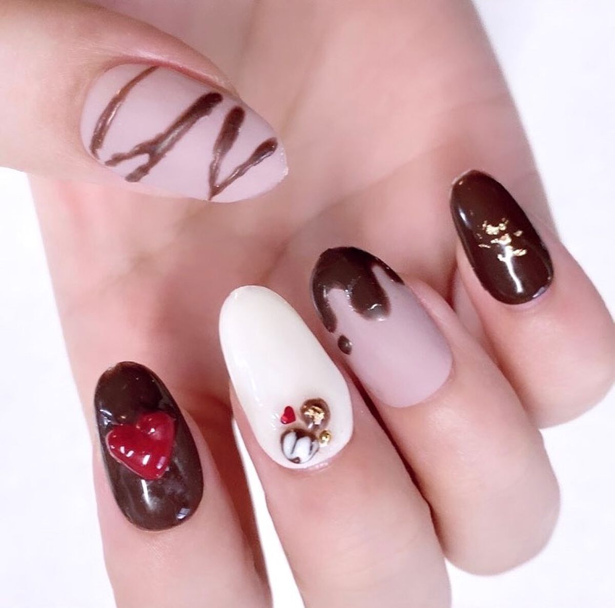 ジェルネイル（ライト対応）/セリア/ジェルネイルを使ったクチコミ（1枚目）