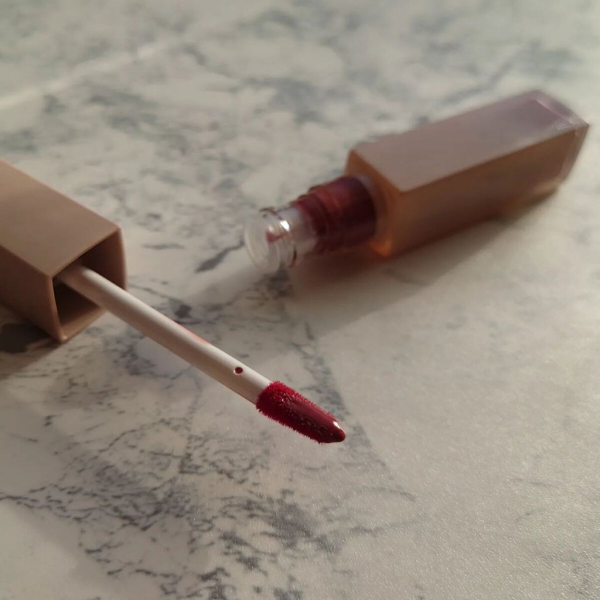 リップアーマーⅩ X04 くちどけフィグ/KiSS/口紅を使ったクチコミ（3枚目）