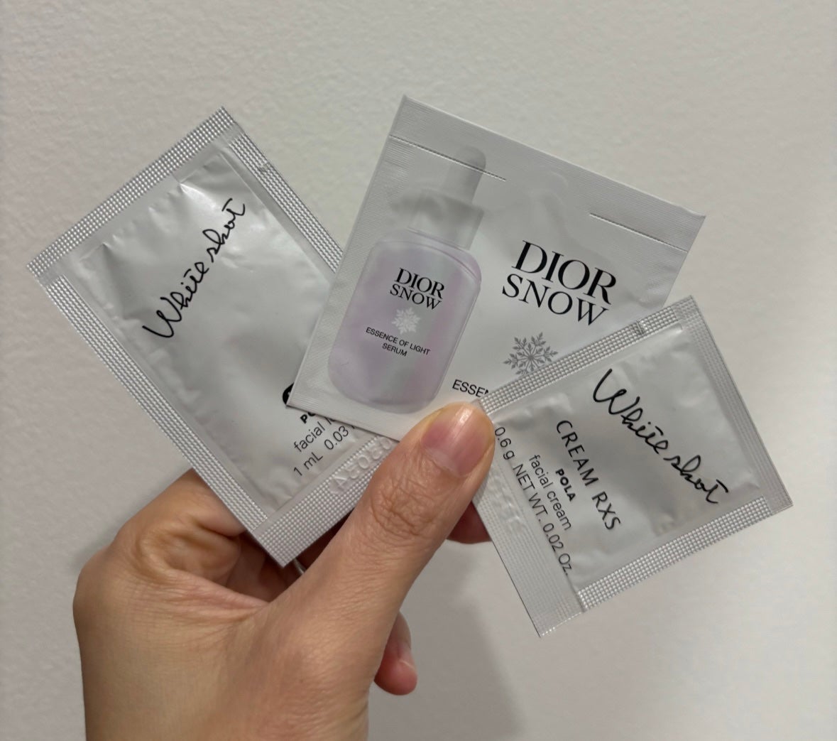 ディオール スノー エッセンス オブ ライト セラム /Dior/美容液を使ったクチコミ(4枚目)