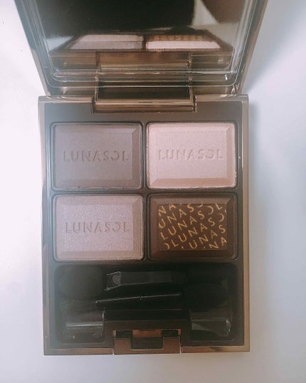セレクション・ドゥ・ショコラアイズ/LUNASOL/アイシャドウパレットを使ったクチコミ(1枚目)