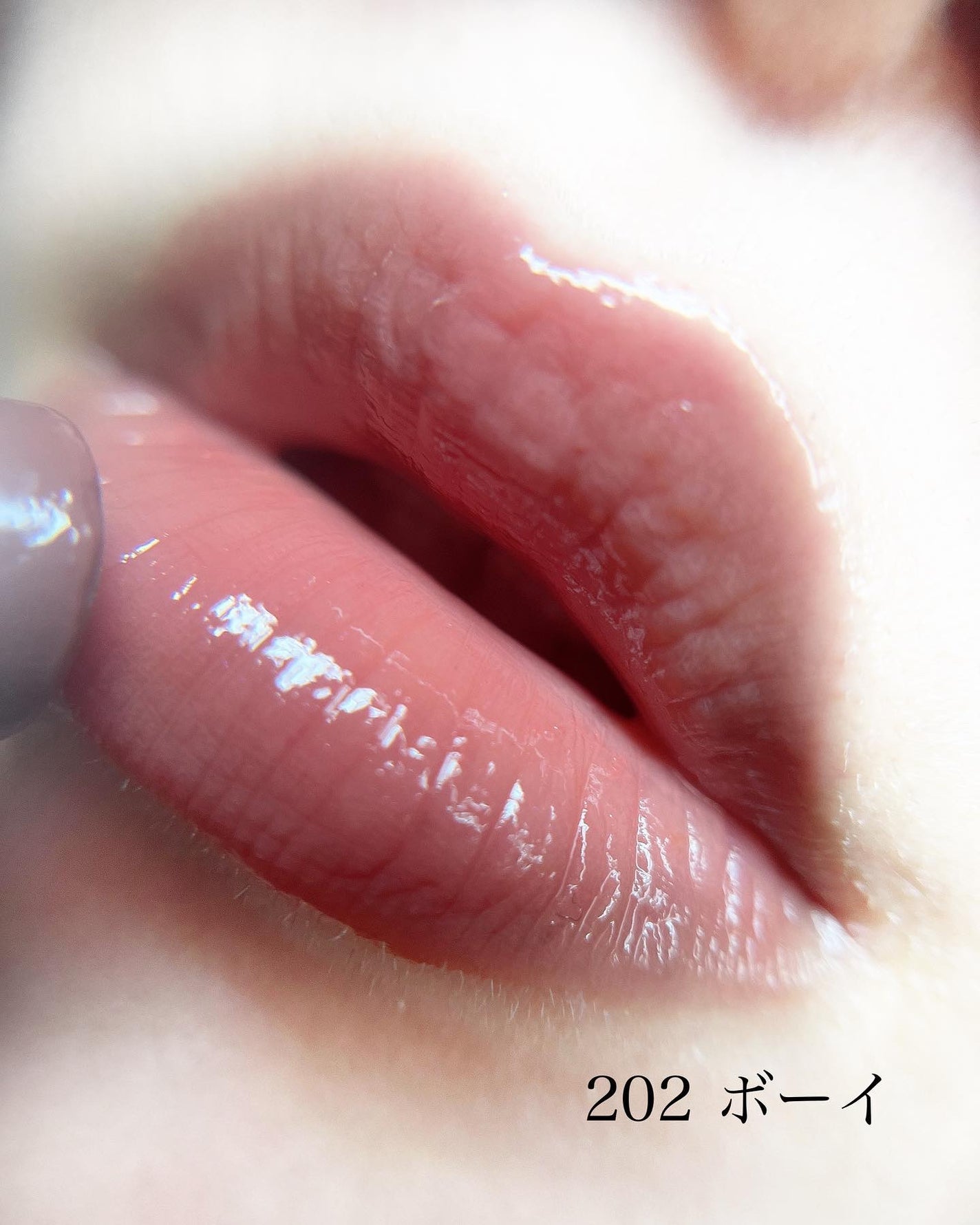 あゆみ on LIPS 「・
\ベスコスリップ💄❤️/
・
@laka.official..」(5枚目)
