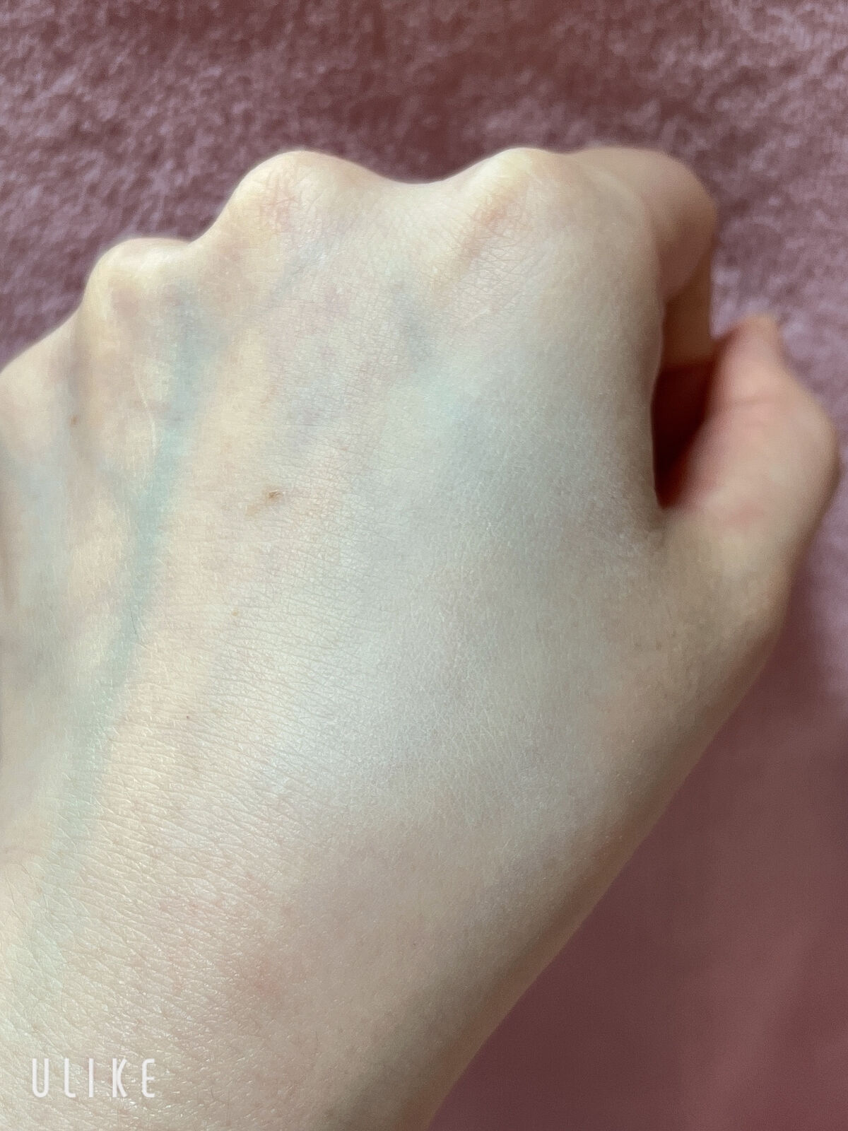 ナチュラルホワイトニング ミネラルパウダーサンスクリーン（ポンポンタイプ） クリアピンク/MiMC/日焼け止めパウダーを使ったクチコミ（3枚目）