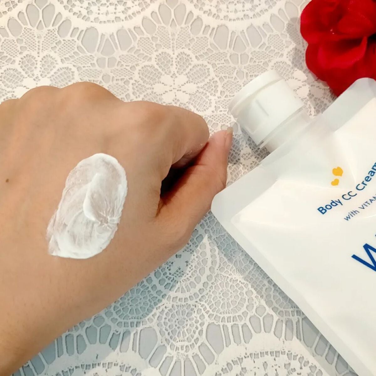 薬用ホワイトコンク ホワイトニングCC CII/ホワイトコンク/ボディクリームを使ったクチコミ(3枚目)