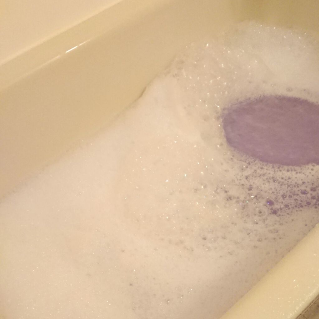 贅沢泡とろ 入浴料 スリーピングアロマの香り/お湯物語/保湿系入浴剤を使ったクチコミ（3枚目）