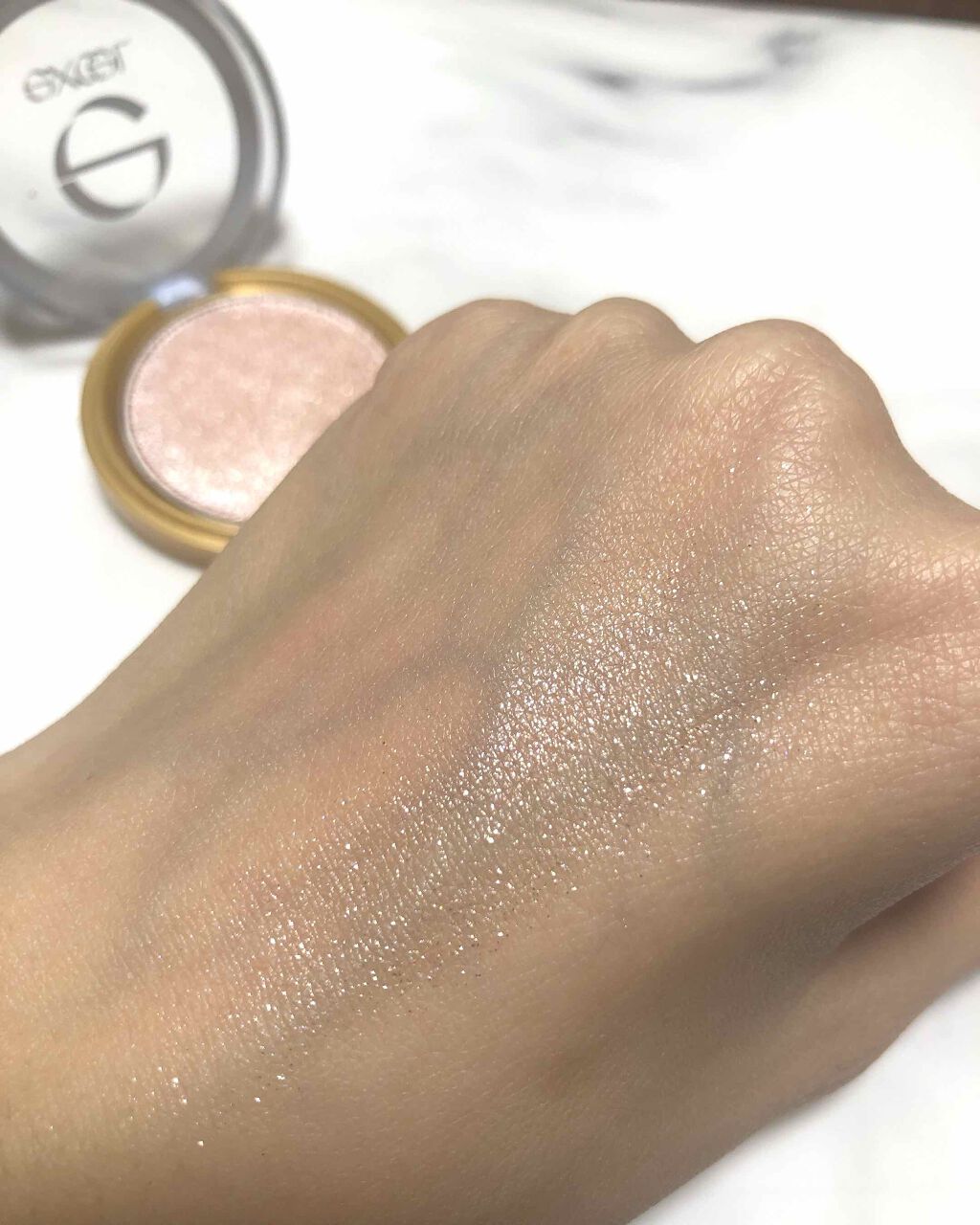 シャイニーシャドウ N/excel/単色アイシャドウを使ったクチコミ（2枚目）