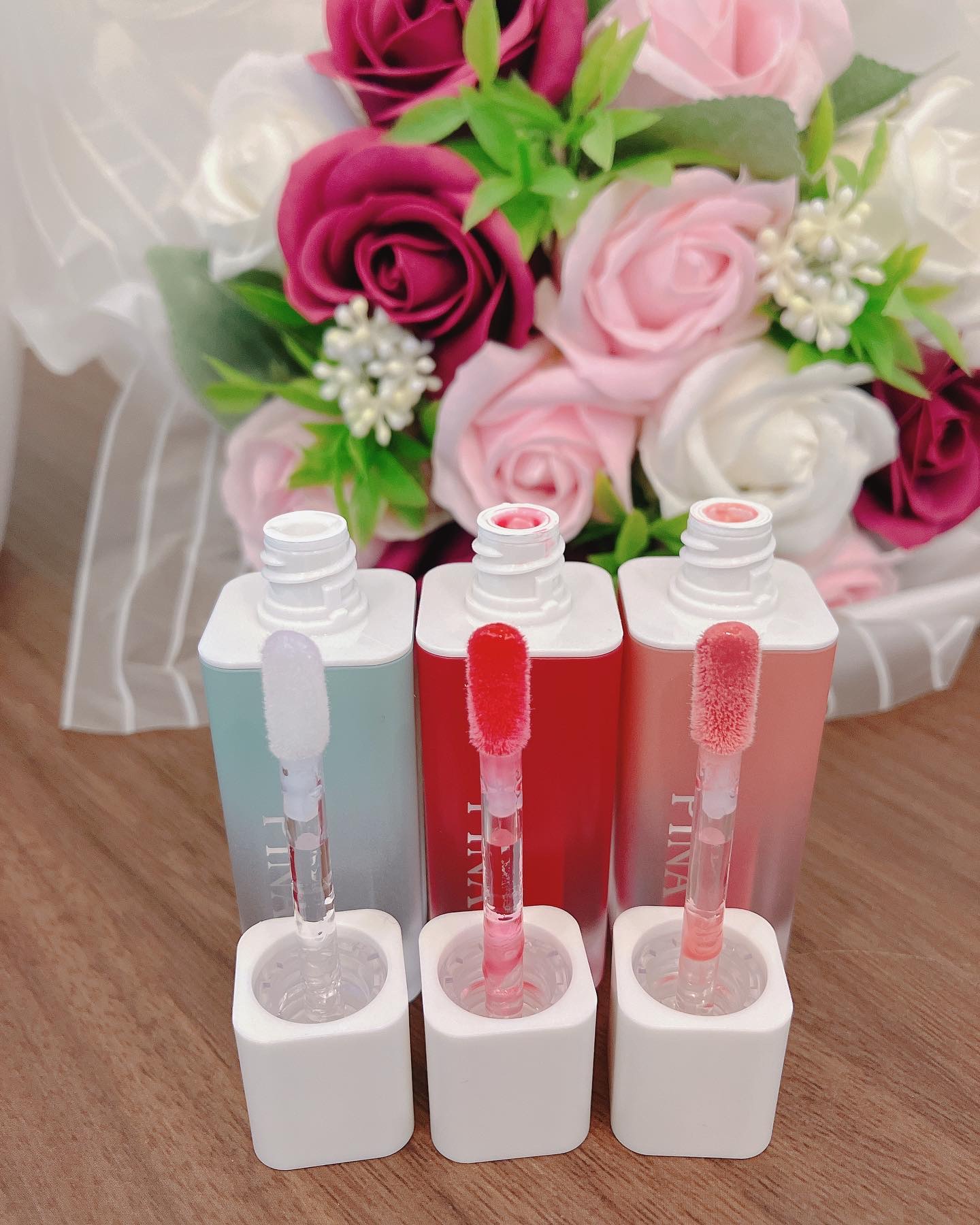 ナチュラルブルームリップオイルセラム 3色セット/PINATE/リップグロスを使ったクチコミ（3枚目）