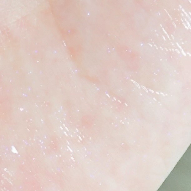 デュイジェルマキシグロス 01 スパイシーマティーニ/wakemake/リップグロスを使ったクチコミ（3枚目）