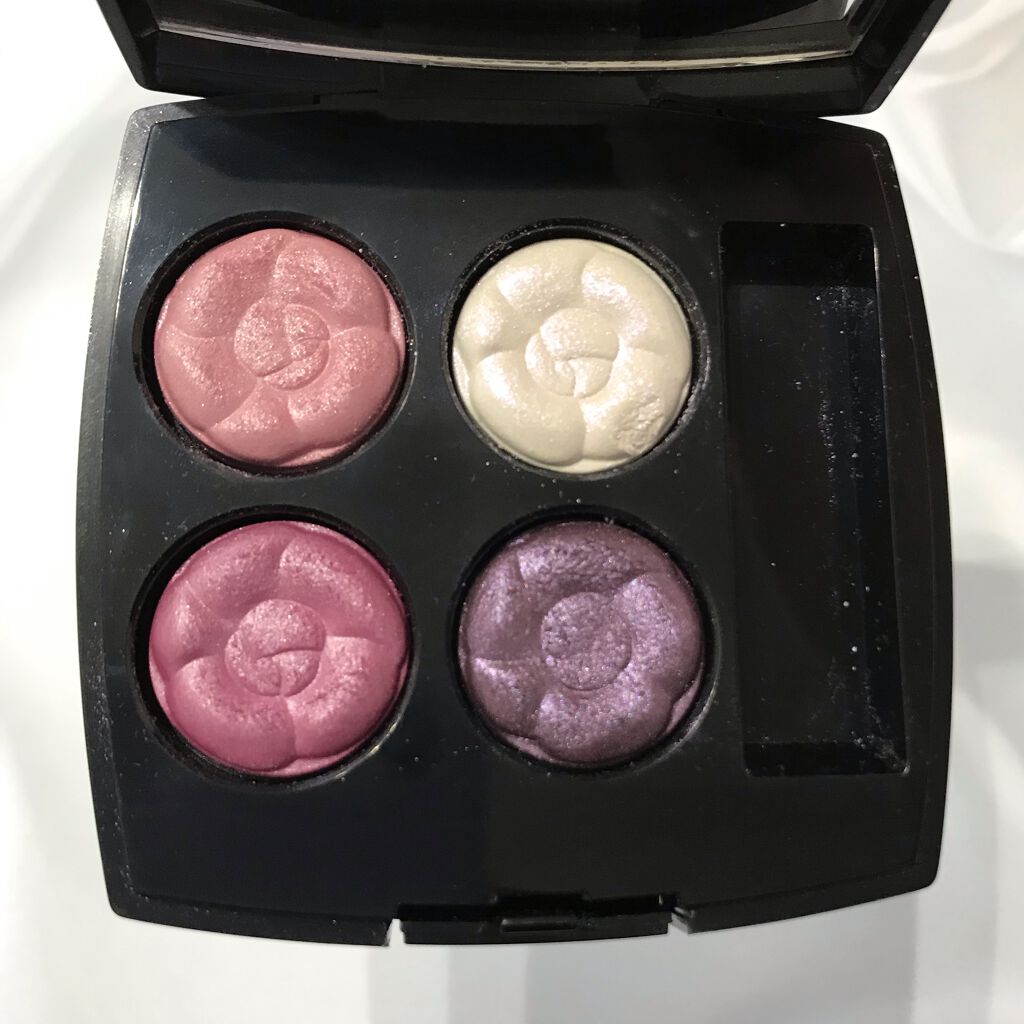 レ キャトル オンブル 356 オー フィル デ フルール/CHANEL/アイシャドウパレットを使ったクチコミ（2枚目）