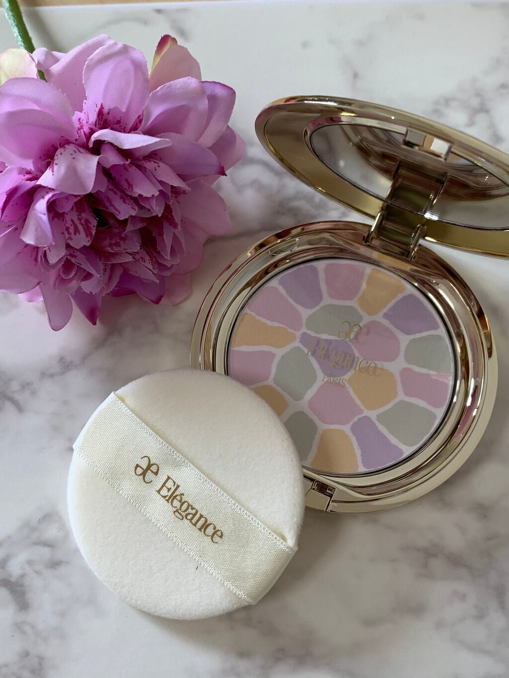 ラ プードル オートニュアンス/Elégance/プレストパウダーを使ったクチコミ(1枚目)