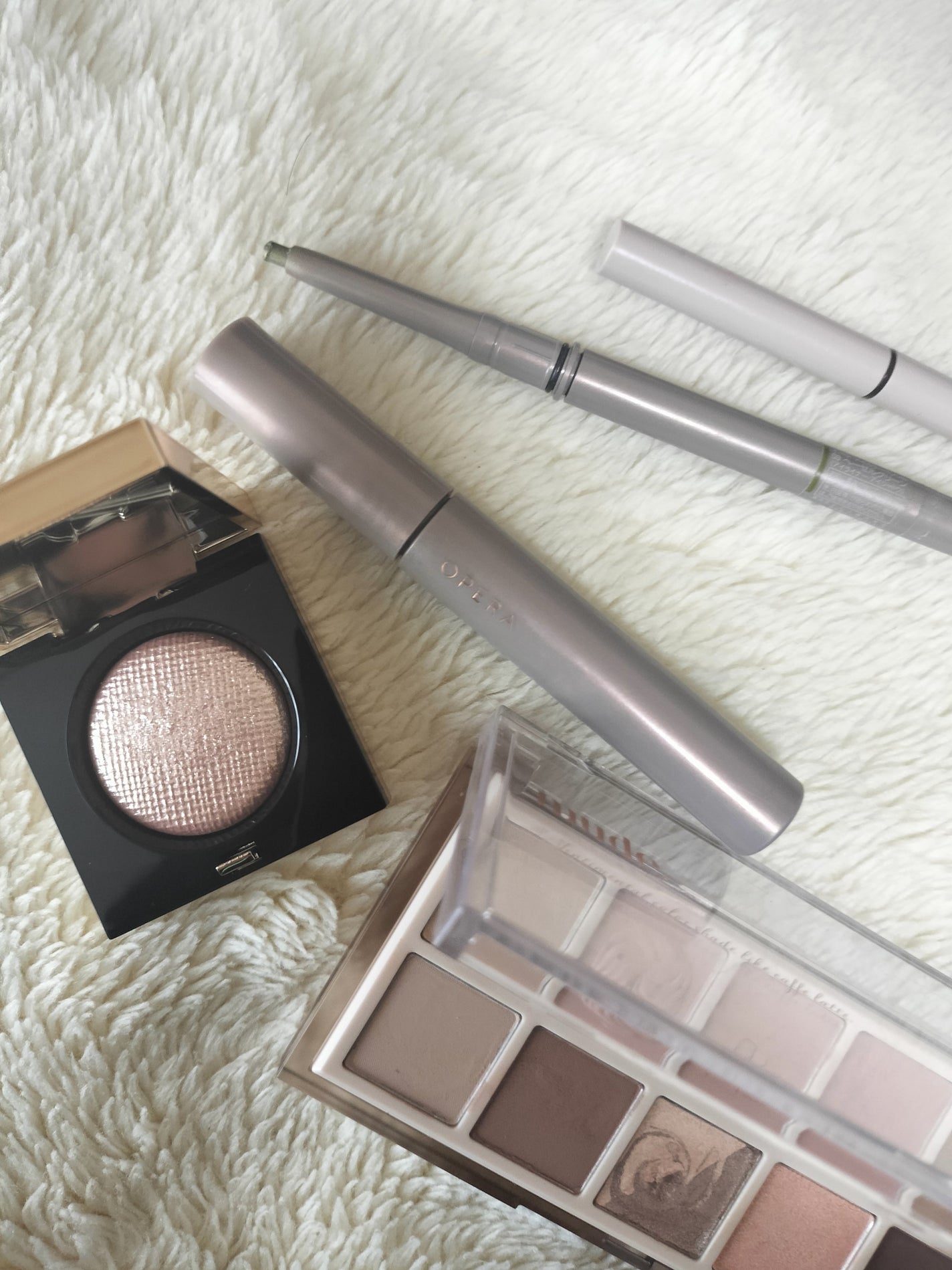 リュクスアイシャドウ/BOBBI BROWN/単色アイシャドウを使ったクチコミ(2枚目)