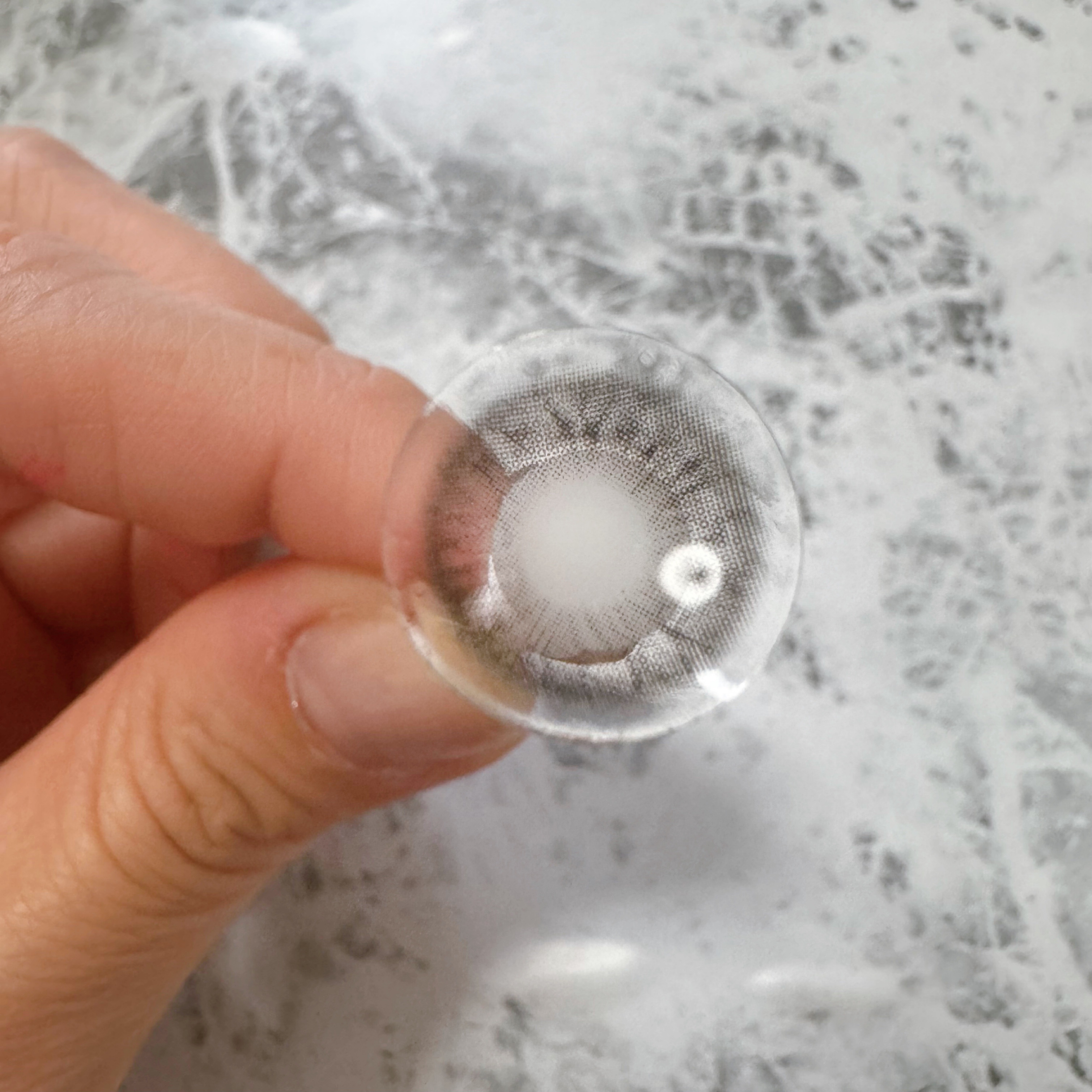 ワンアンドオンリークリスティン グレー/Hapa kristin/カラーコンタクトレンズを使ったクチコミ（3枚目）