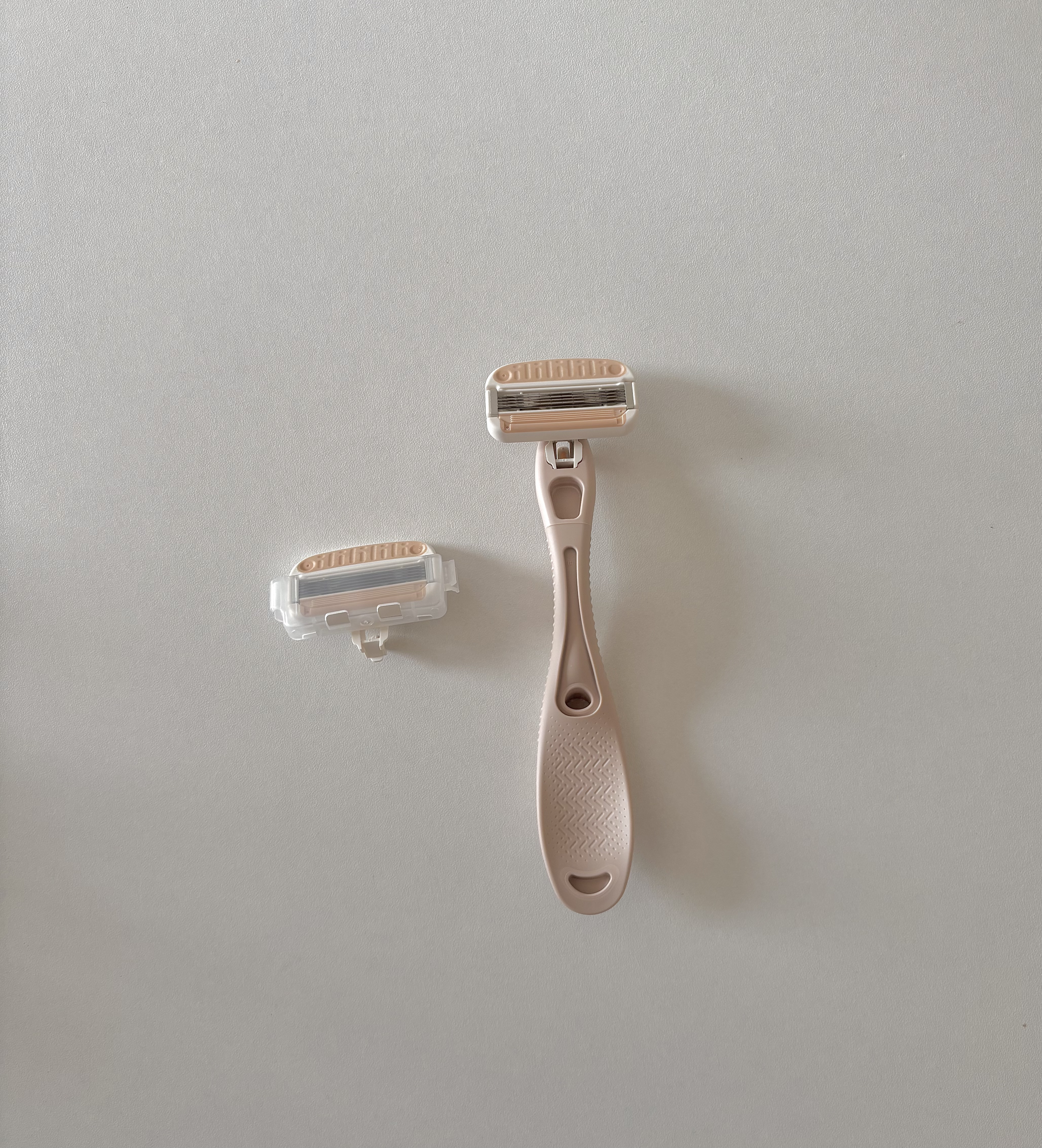 miness ボディ用カミソリ 替刃2個付/貝印/シェーバーを使ったクチコミ（1枚目）