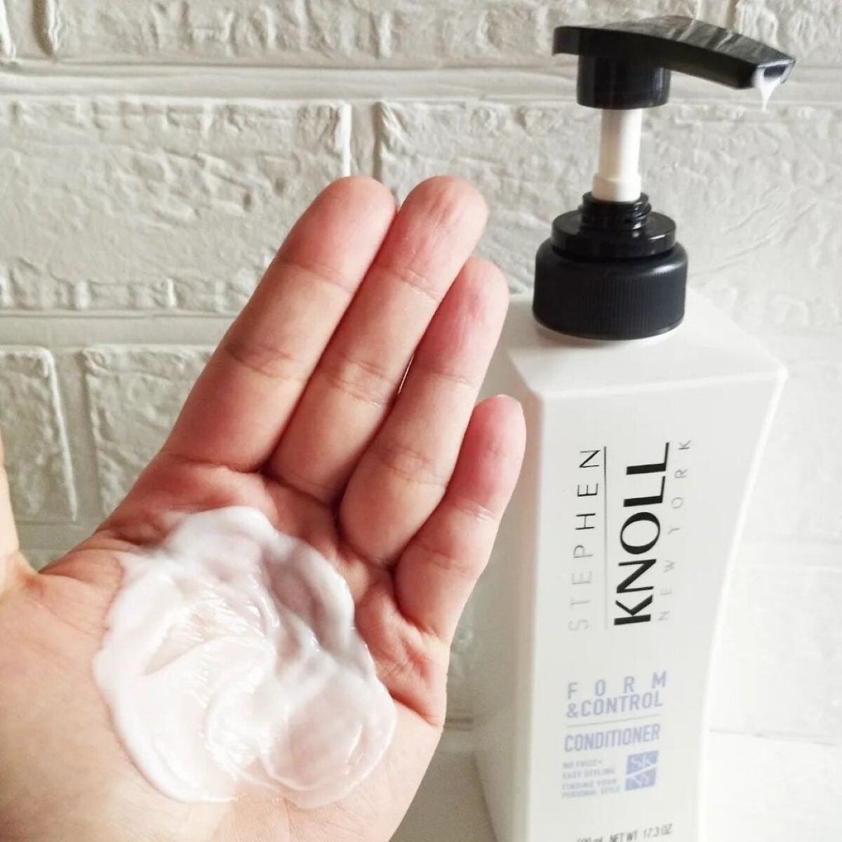 フォルムコントロール シャンプー W/コンディショナー W/スティーブンノル ニューヨーク/市販シャンプーを使ったクチコミ(6枚目)