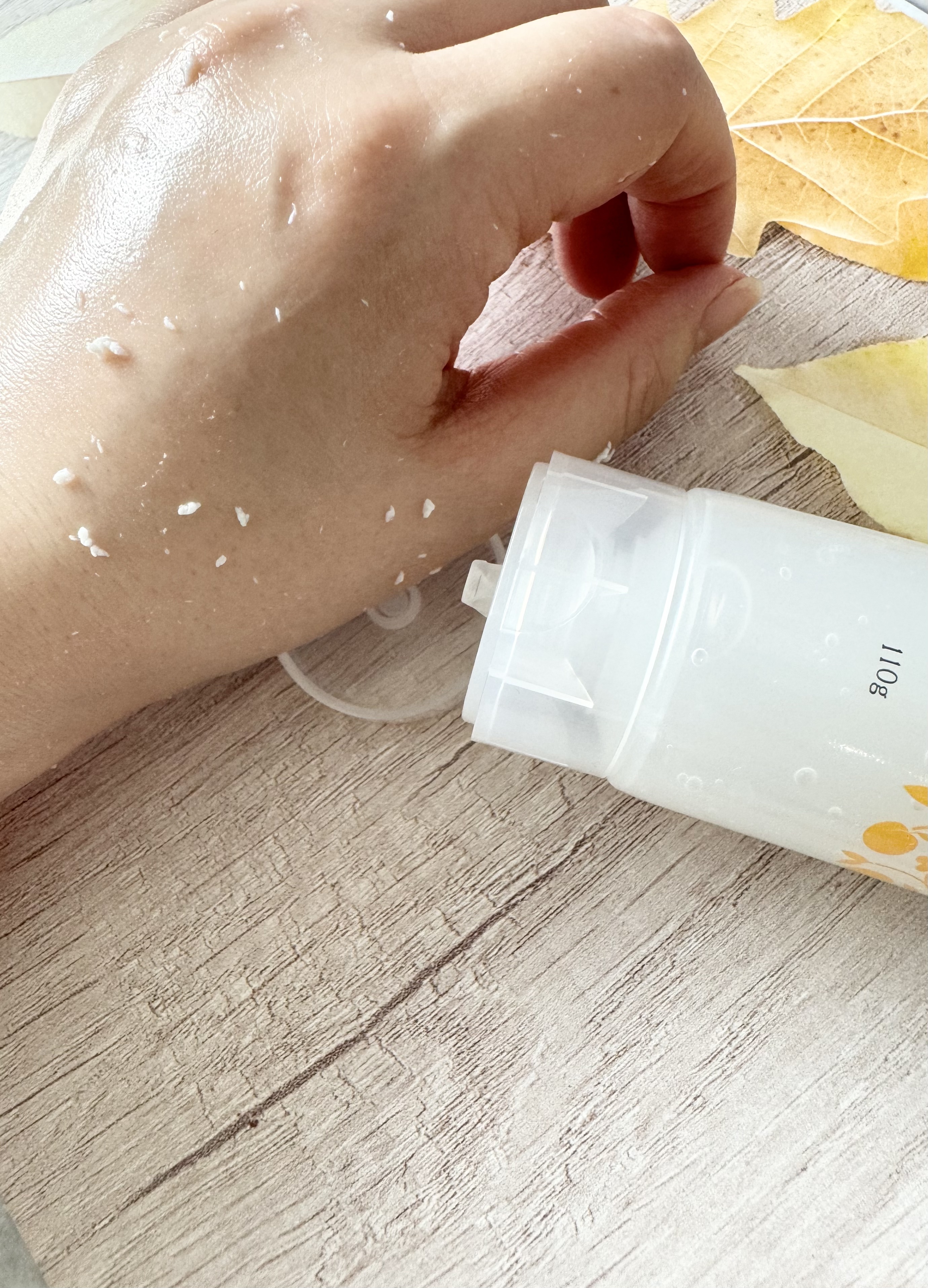 ぽろぽろとれる杏ジェル/フレージュ/ネック・デコルテケアを使ったクチコミ（3枚目）