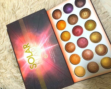 Solar Flare 18 Color Baked Eyeshadow Palette/bh cosmetics/アイシャドウパレットを使ったクチコミ（1枚目）