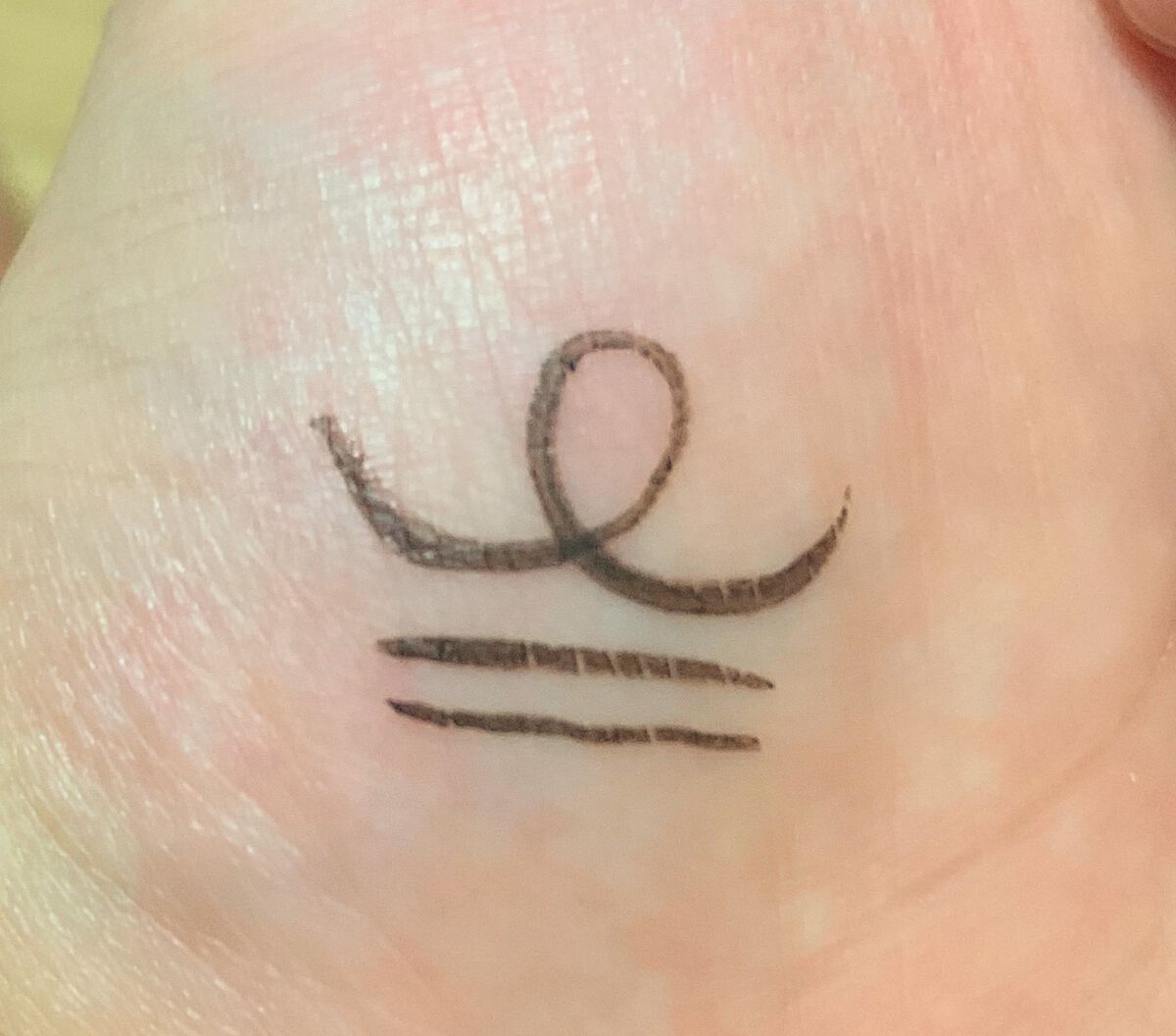 リキッドアイライナーR4/ラブ・ライナー/リキッドアイライナーを使ったクチコミ（2枚目）