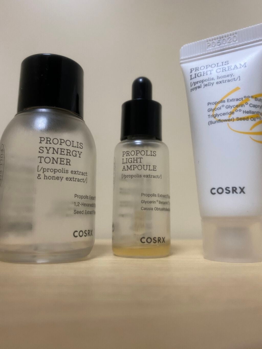 フルフィットプロポリスライトアンプル/COSRX/美容液を使ったクチコミ(2枚目)