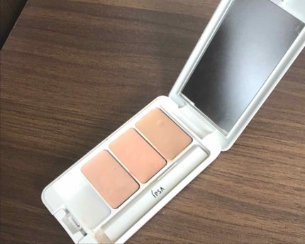 クリエイティブコンシーラーe/IPSA/パレットコンシーラーを使ったクチコミ(1枚目)