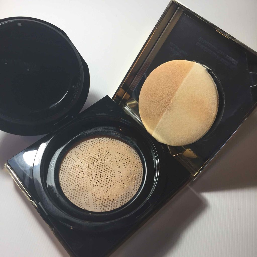 ラディアント タッチ ルクッション/YVES SAINT LAURENT BEAUTE/クッションファンデーションを使ったクチコミ（2枚目）