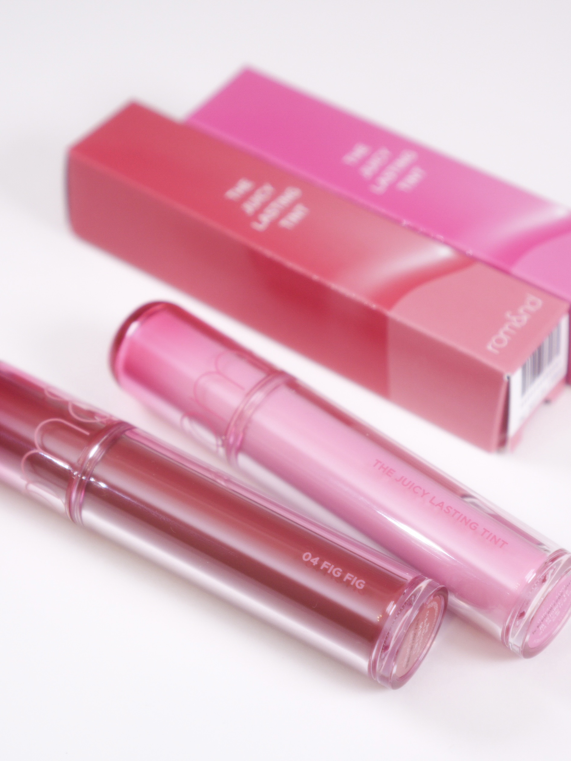 ザ ジューシーラスティングティント 04 フィグフィグ/rom&nd/リップティントを使ったクチコミ（2枚目）