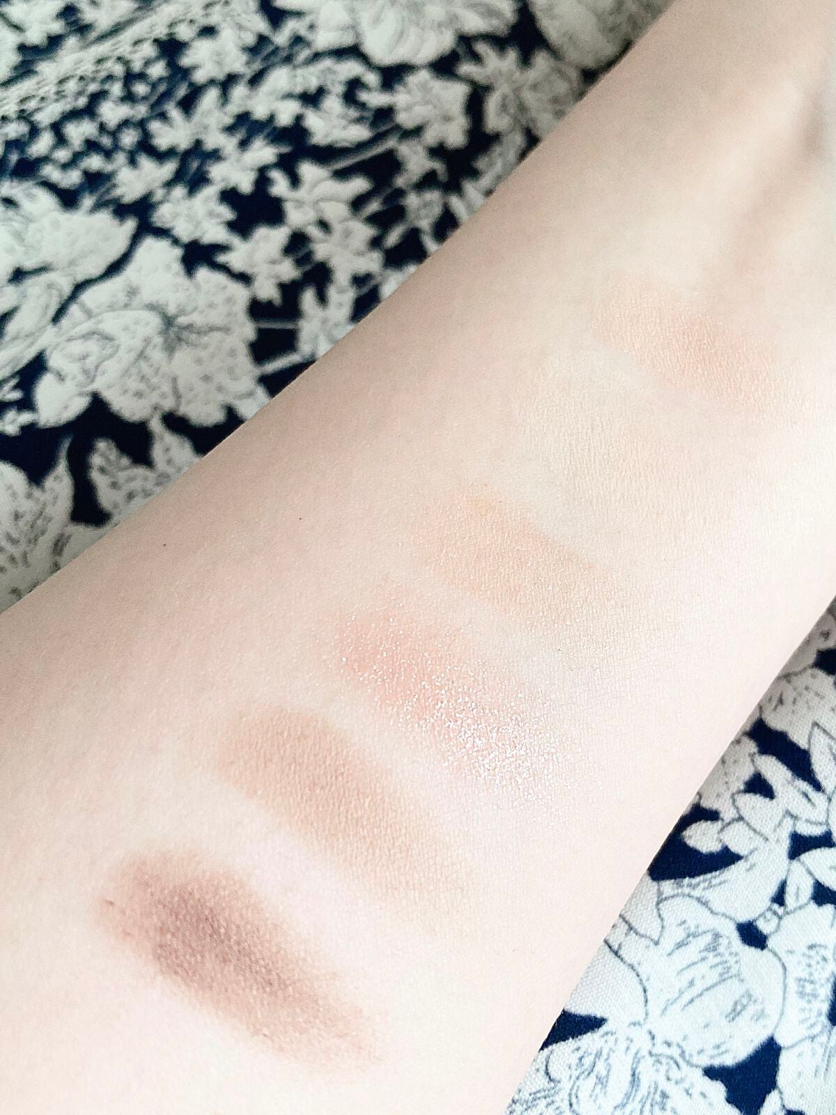 レトロマグネティック アイシャドウパレット/FlowerKnows/アイシャドウパレットを使ったクチコミ(7枚目)