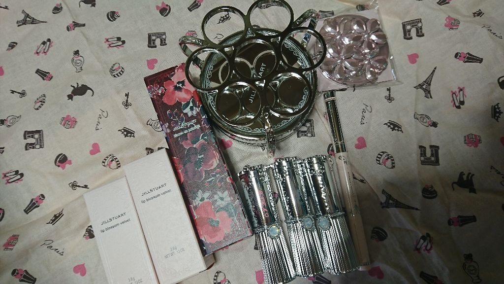 ジルスチュアート リップブロッサム ベルベット 09 happy marigold/JILL STUART/口紅を使ったクチコミ（1枚目）