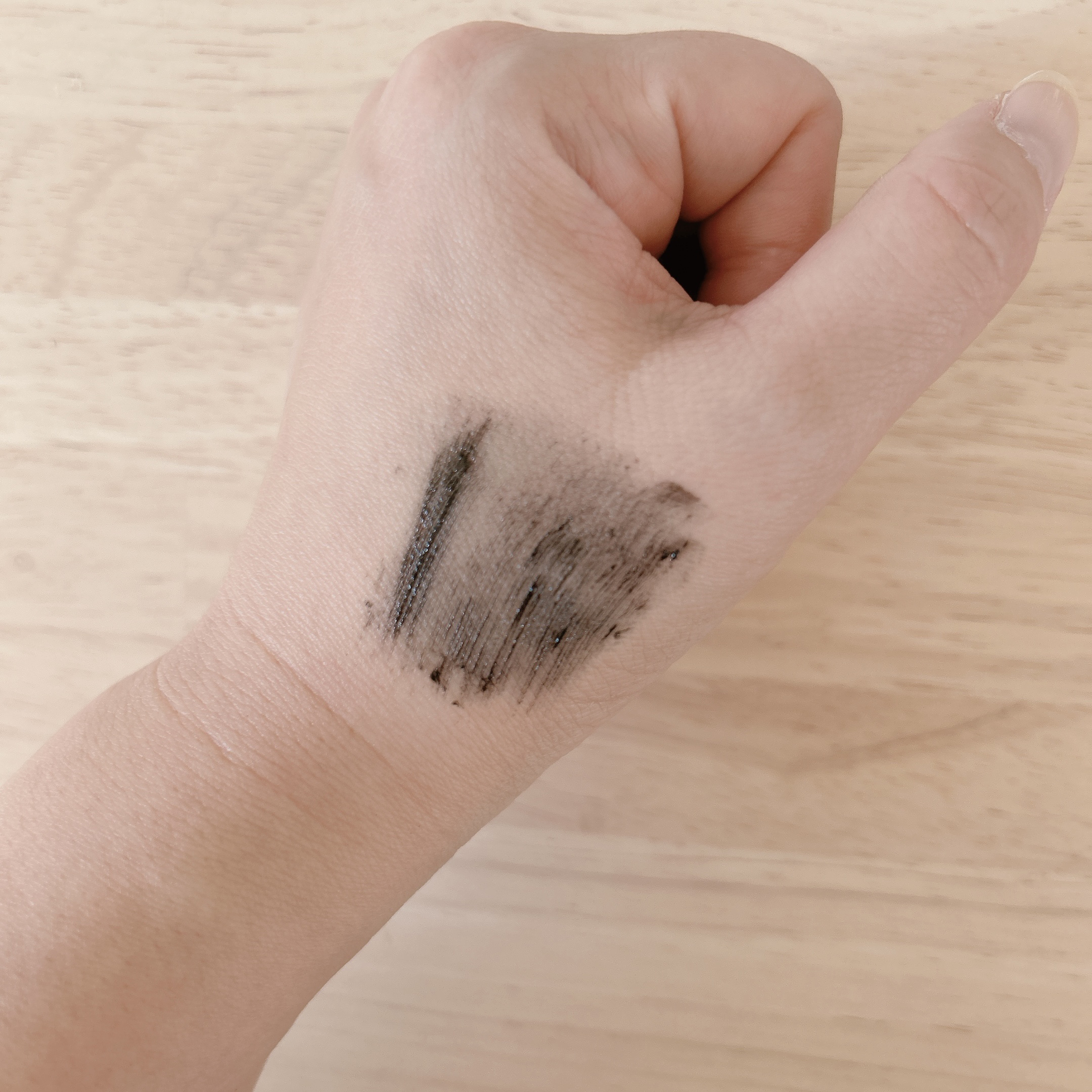 ハンオールフィックスマスカラ V01 ボリュームブラック(VOLUME BLACK)/rom&nd/マスカラを使ったクチコミ（3枚目）