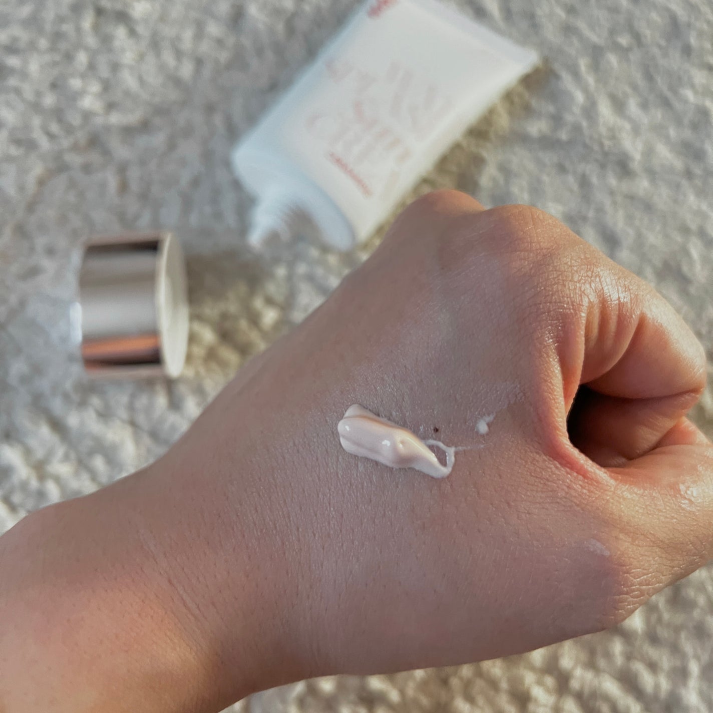 ウォータースプラッシュサンクリーム セラミド/espoir/日焼け止めクリームを使ったクチコミ(4枚目)