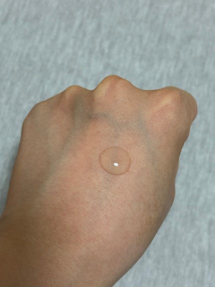 5番 白玉グルタチオンCエッセンシャルトナー/numbuzin/化粧水を使ったクチコミ(2枚目)