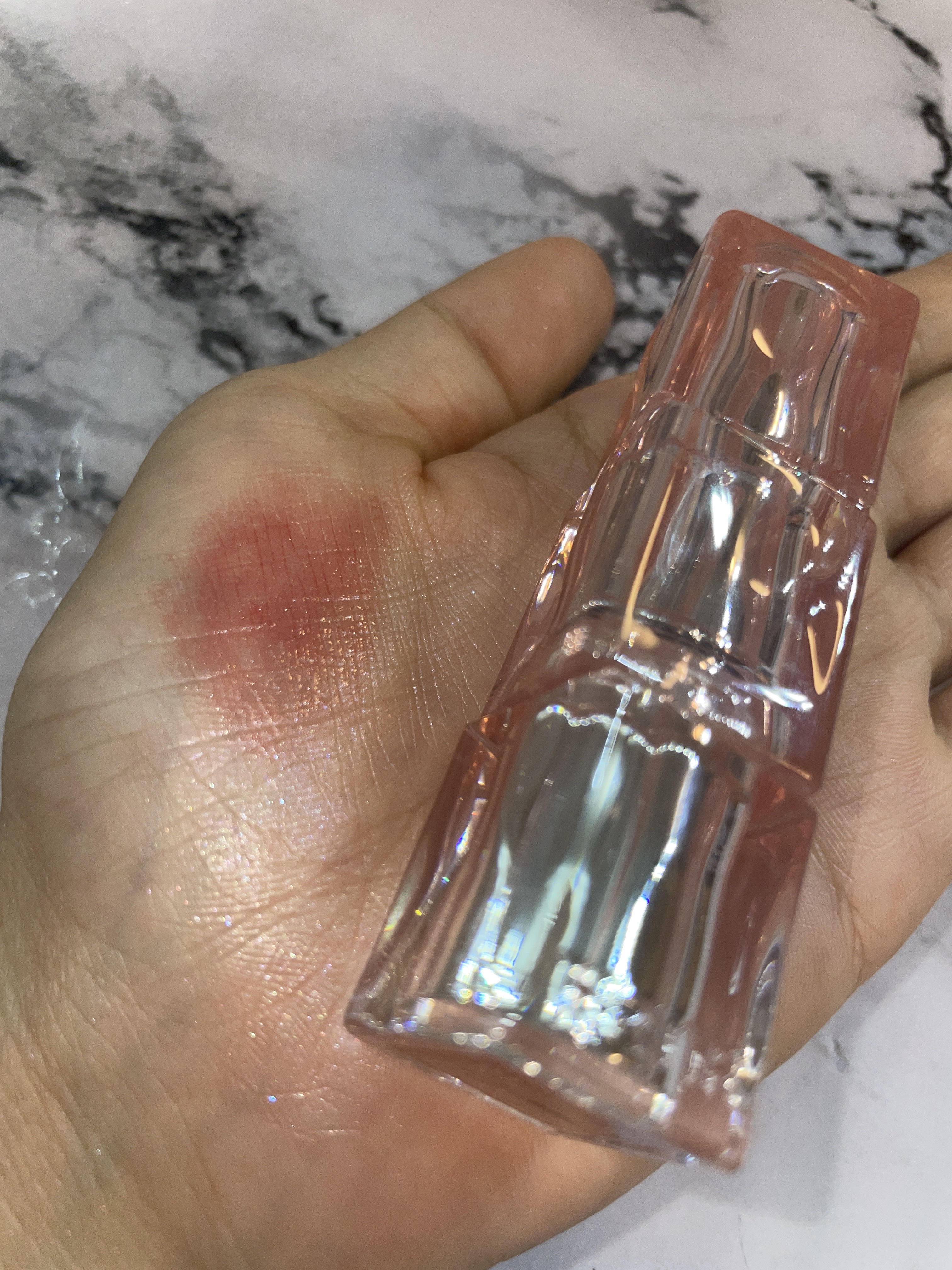 ウォーターリズムグロウメルティングバーム/TIRTIR(ティルティル)/口紅を使ったクチコミ（1枚目）