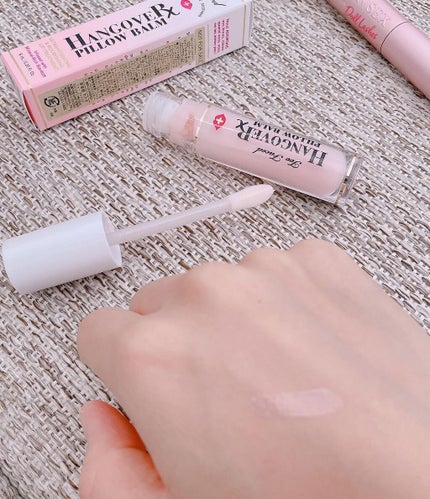 ~トゥー フェイスド ハングオーバー~ ピロー バーム リップ トリートメント/Too Faced/リップ美容液を使ったクチコミ(3枚目)