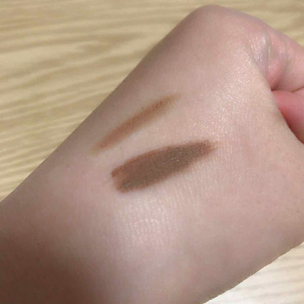 ブロウラッシュEX ウォーターストロング Wブロウカラー/ブロウラッシュ/眉マスカラを使ったクチコミ(4枚目)