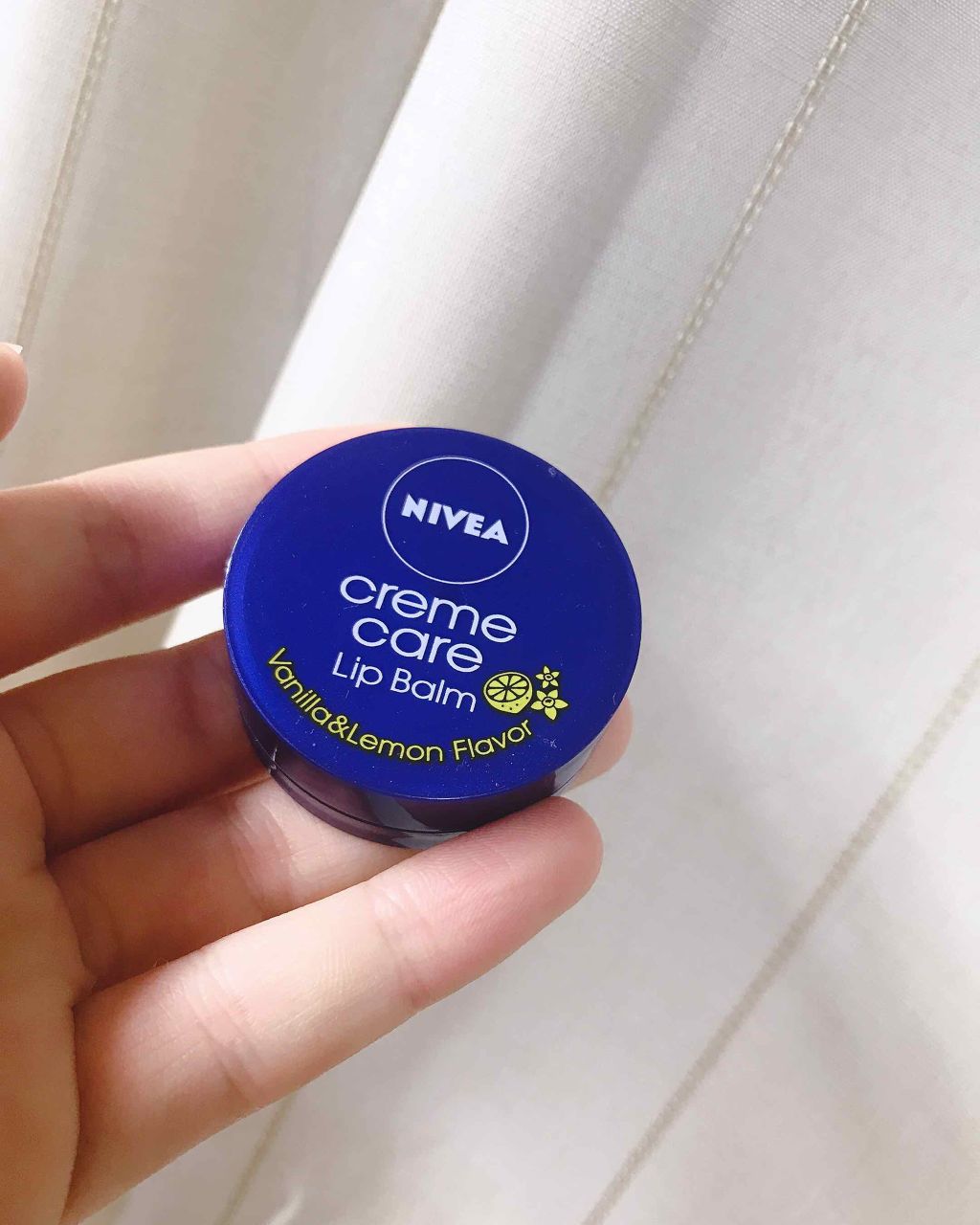 ニベア クリームケア リップバーム バニラ&レモンの香り/ニベア/リップケアを使ったクチコミ（1枚目）