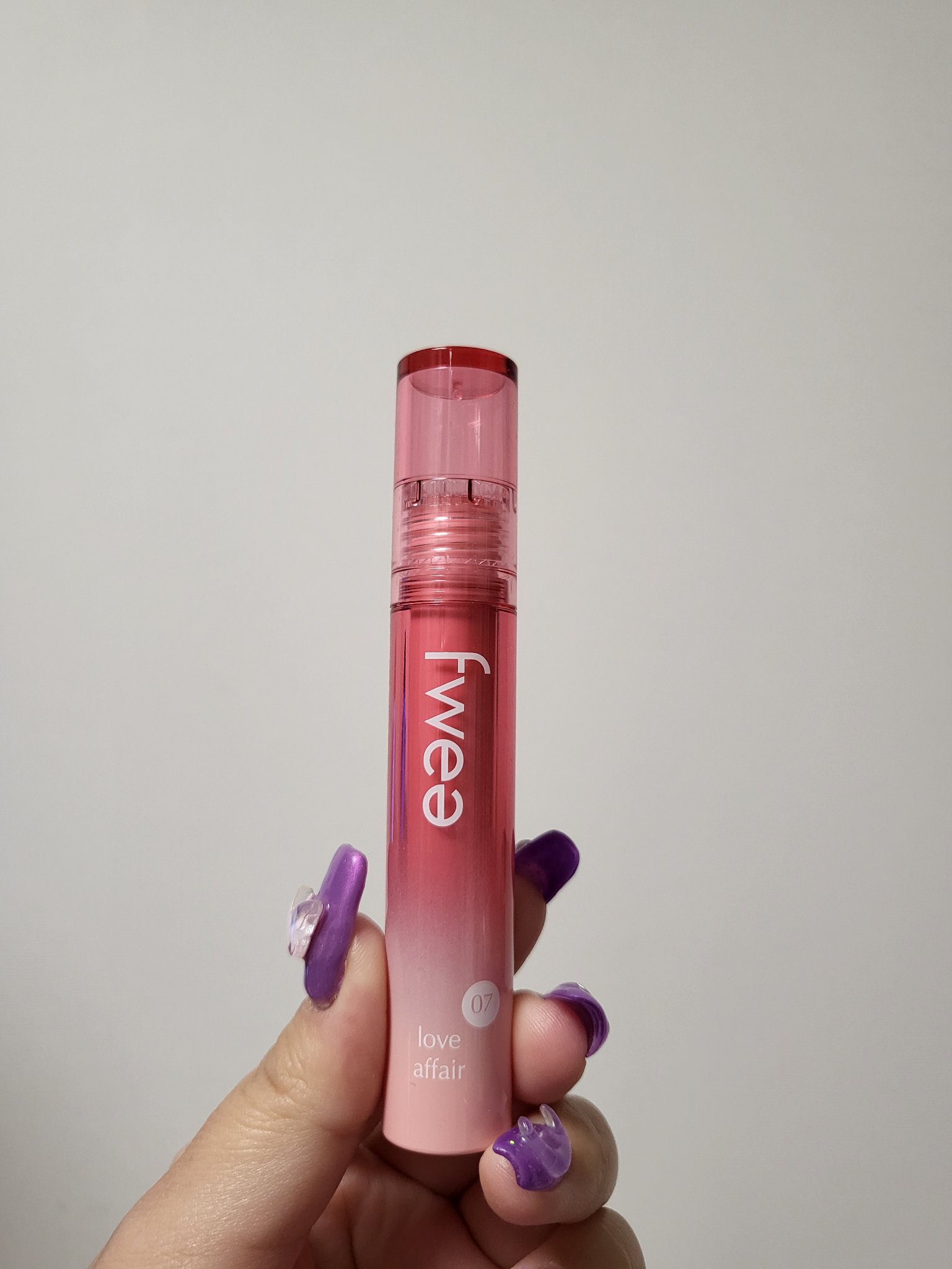 フィーティントガラス/fwee/リップティントを使ったクチコミ（1枚目）