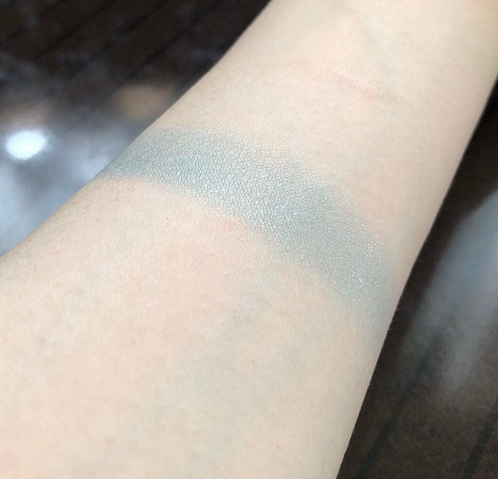 スモール アイシャドウ/M・A・C/単色アイシャドウを使ったクチコミ(5枚目)