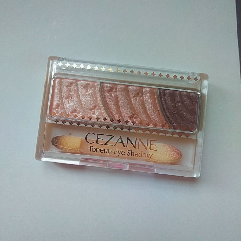 トーンアップアイシャドウ/CEZANNE/アイシャドウパレットを使ったクチコミ(1枚目)