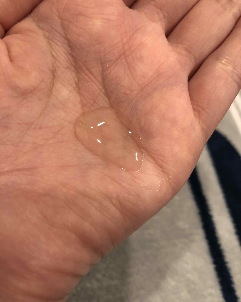 アクアインダーム スーパーエッセンス/ドクターシーラボⓇ/ブースター・導入液を使ったクチコミ（2枚目）