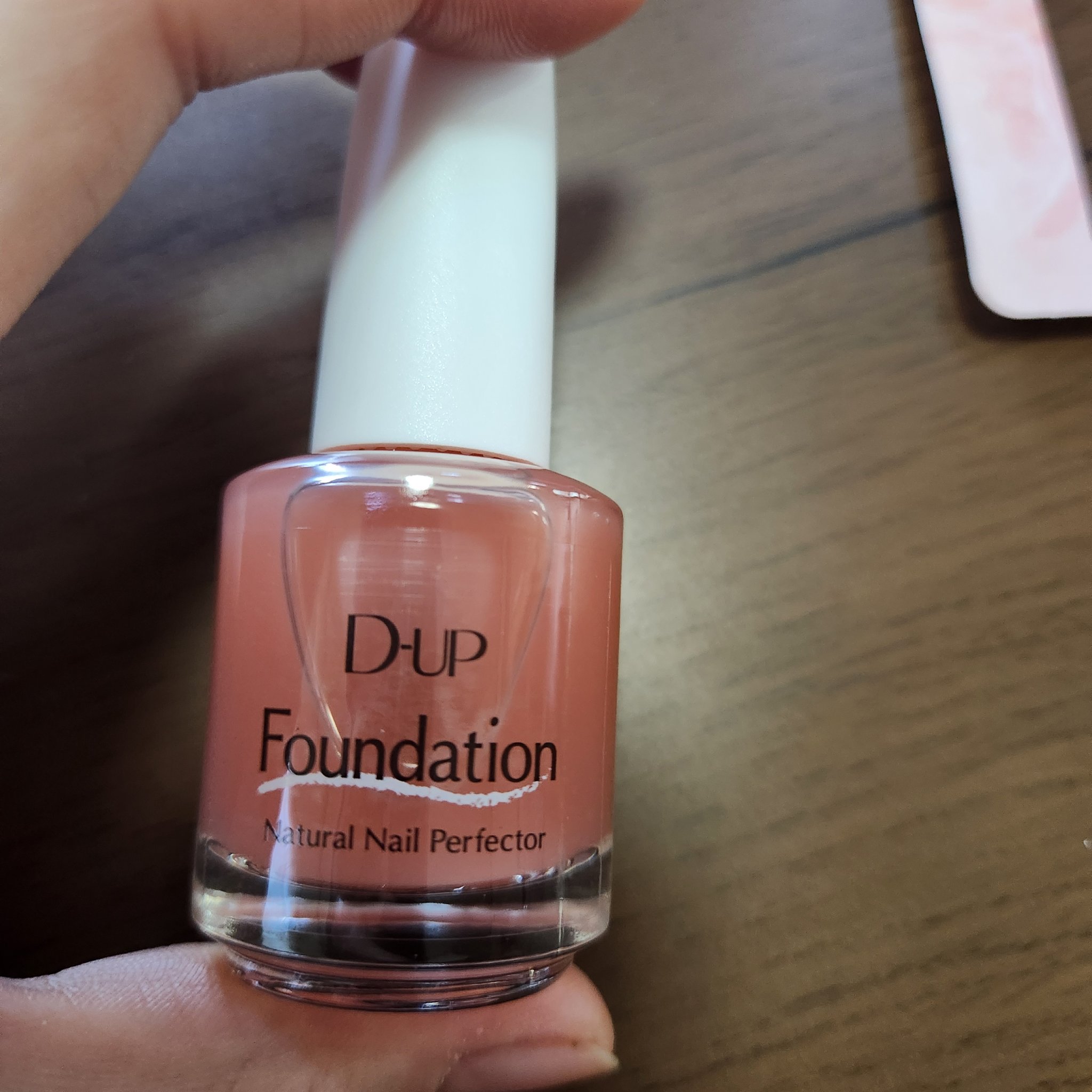 ディーアップファンデーション/D-UP/ネイルベースコートを使ったクチコミ（3枚目）